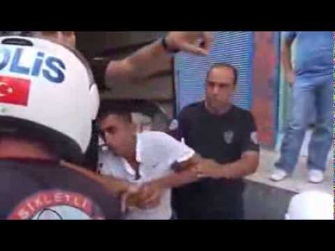 Yakalanacağını Anlayınca Hapları Ağzına Atan Torbacı