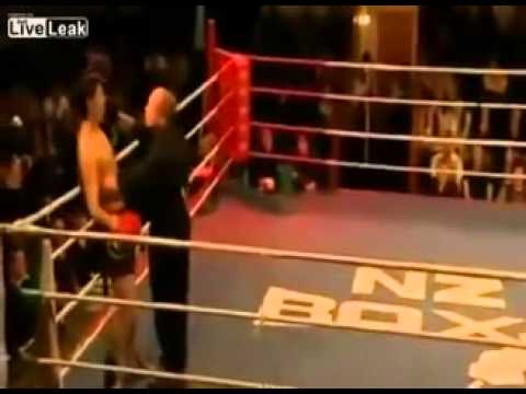 Nakavt Olduğunu Bir Türlü Kabullenemeyen Boksör