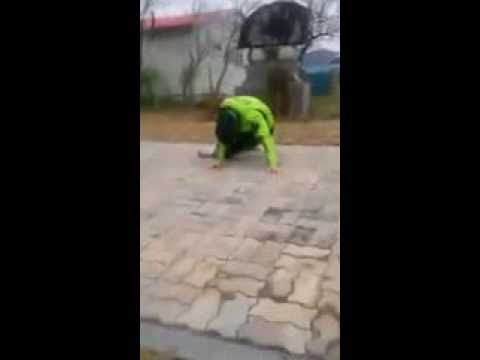 Koreli Genç Mevlevi Olmaya Özenirse