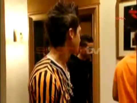 17 Yaşındaki Apaçi Mesut Özil Video Alkışlarla Yaşıyorum