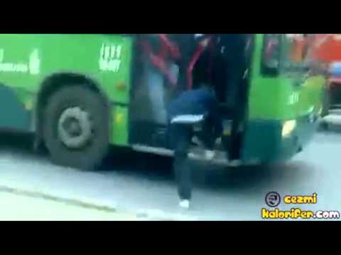 İşte O Meşhur Fotoğrafın Videosu Bir Liselinin Son Gülüşü Cezmi Kalorifer com